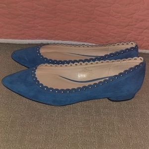 Nine West Omit scallop flats sz 5